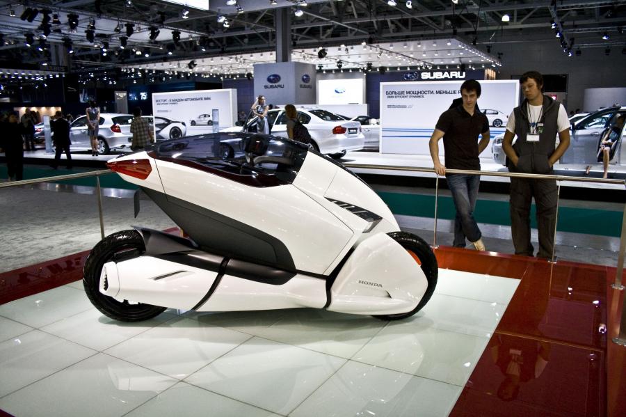  Honda 3R-C Electric Vehicle Concept 2010 года  (фото 30 из 36)